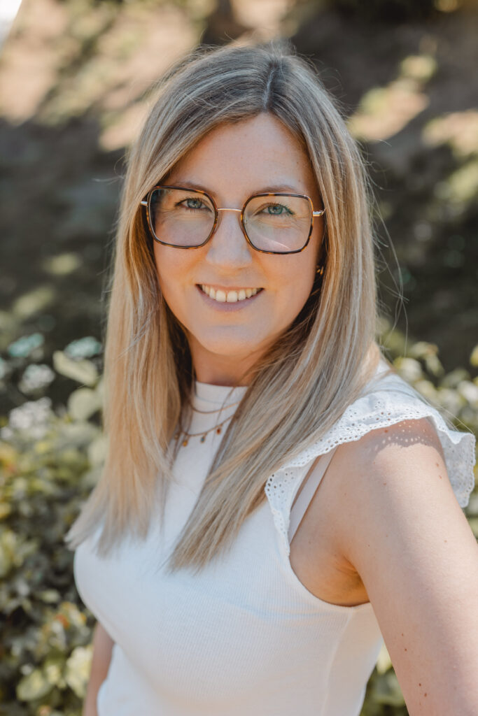 Angie Hoffmann
Stellvertretende Leitung
